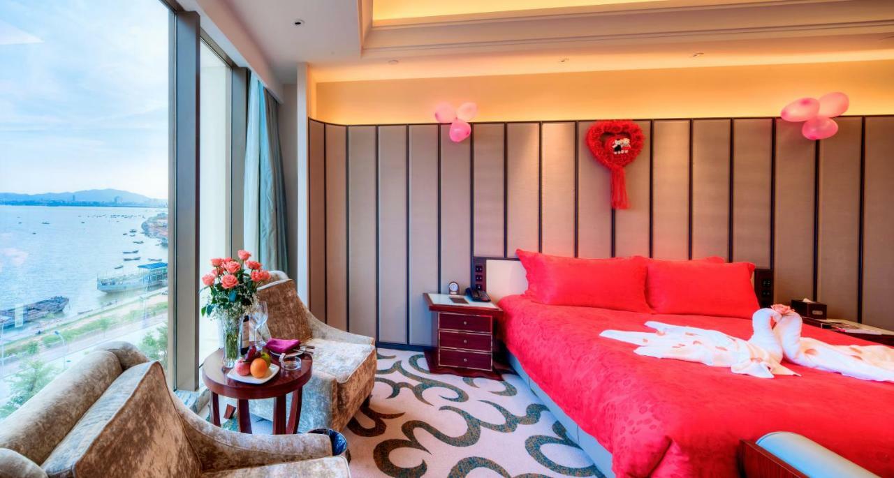 Royal Seaside Hotel And Hot Springs Xiamen Exterior foto