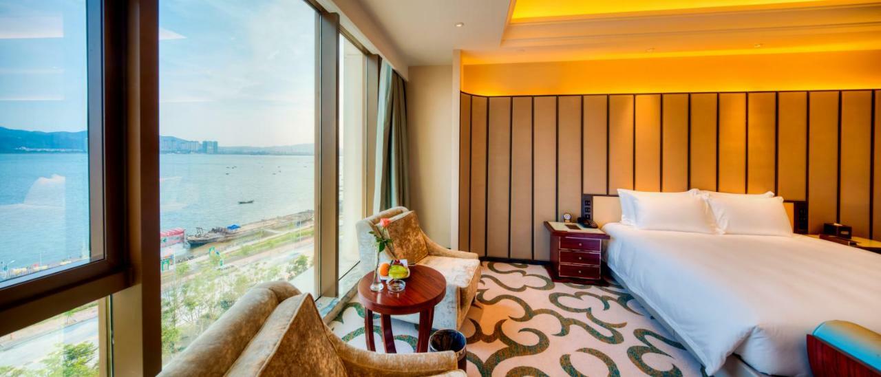 Royal Seaside Hotel And Hot Springs Xiamen Exterior foto